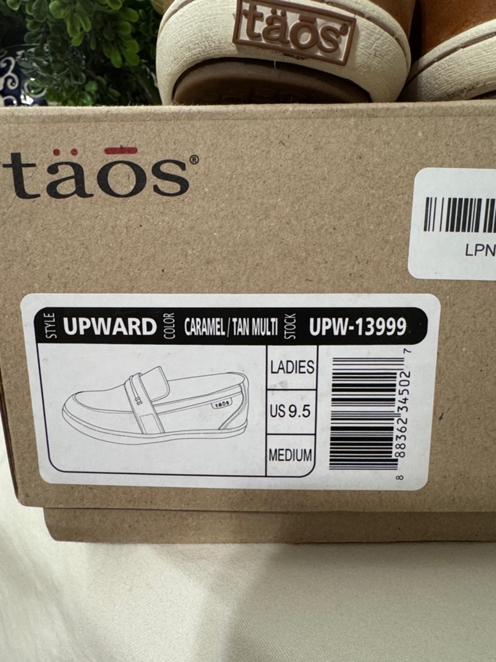 Taos Footwear Upward Women’s Slip-On Penny Loafers in Caramel /Tan 9.5 M EUC - Picture 9 of 10